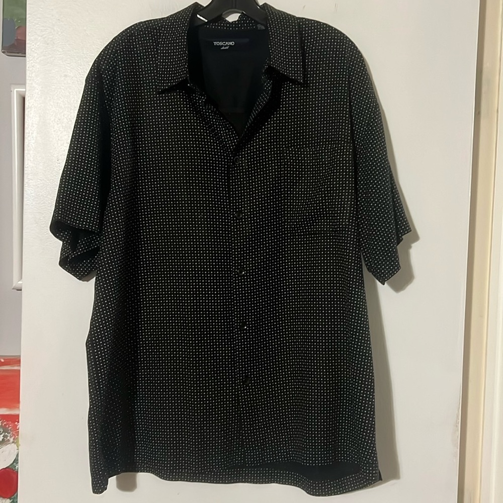 Toscano mens dark blue with dot short sleeve 100% silk shirt
